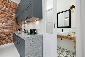 One Bedroom Air Conditioning by Renters