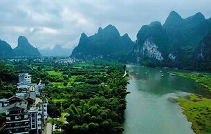 Yangshuo Mountain River Ballad Hotel