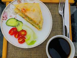 Yangshuo Picturesque Resort - Free Train Station Pick Up