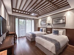 Yangshuo Picturesque Resort - Free Train Station Pick Up