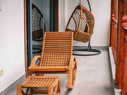 Yangshuo Mountain River Ballad Hotel