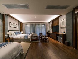 Yangshuo Mountain River Ballad Hotel