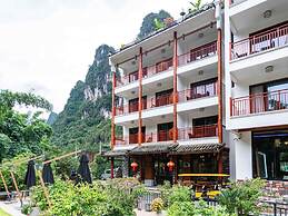 Yangshuo Mountain River Ballad Hotel