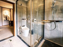 Yangshuo Mountain River Ballad Hotel
