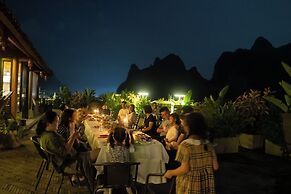 Yangshuo Picturesque Resort - Free Train Station Pick Up