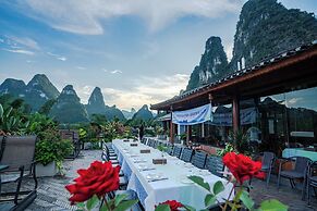 Yangshuo Picturesque Resort - Free Train Station Pick Up