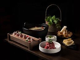 Yangshuo Picturesque Resort - Free Train Station Pick Up