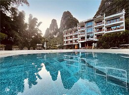 Yangshuo Picturesque Resort - Free Train Station Pick Up