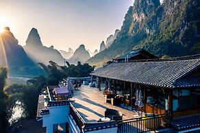 Yangshuo Picturesque Resort - Free Train Station Pick Up