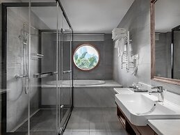 Yangshuo Picturesque Resort - Free Train Station Pick Up