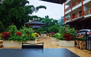 Yangshuo Picturesque Resort - Free Train Station Pick Up