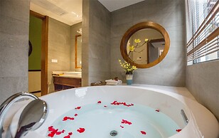 Yangshuo Picturesque Resort - Free Train Station Pick Up