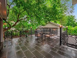 Charming 3 Bedroom House in North York