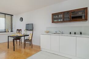 Studio Next to Spodek by Renters