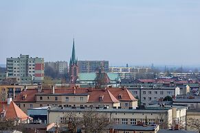 Studio Next to Spodek by Renters
