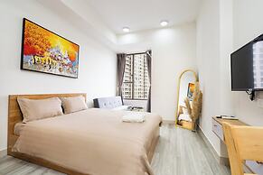 Helios Rivergate Apartment