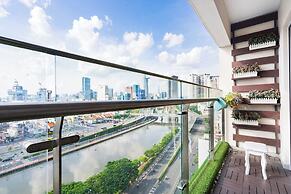 Helios Rivergate Apartment