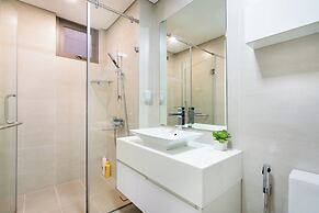 Helios Rivergate Apartment