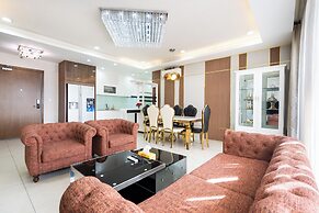 Helios Rivergate Apartment