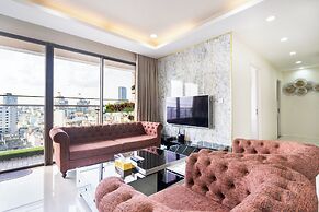 Helios Rivergate Apartment