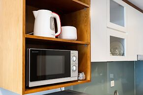 Helios Rivergate Apartment