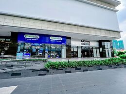 Helios Rivergate Apartment