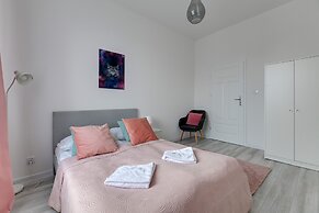 Primavera by Grand Apartments