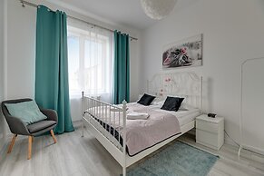 Primavera by Grand Apartments