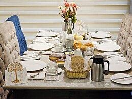 Walnut Creek Pahalgam