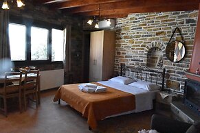 Ovrios Stone House Pelion