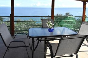 Ovrios Stone House Pelion