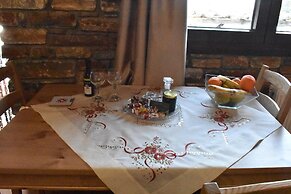 Ovrios Stone House Pelion
