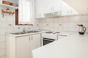 Afissos Seaside Cottage