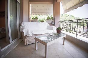 Venia House Marathos