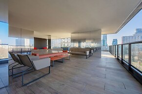 Grzybowska Apartment by Renters Prestige