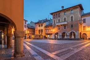 Nest In Como - A Nest In The City Of Como for 6