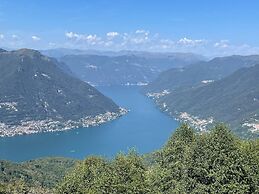 Nest In Como - A Nest In The City Of Como for 6