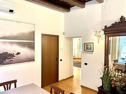 Nest In Como - A Nest In The City Of Como for 6