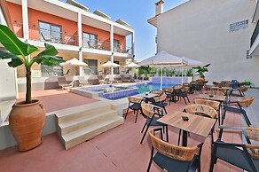 Maltepe Luxury Accommodation By Travelpro Services