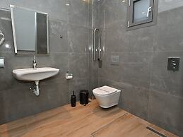 Maltepe Luxury Accommodation By Travelpro Services