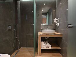 Maltepe Luxury Accommodation By Travelpro Services