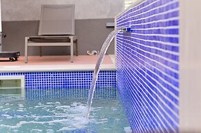 Maltepe Luxury Accommodation By Travelpro Services