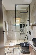 BRICKSPOINT BOUTIQUE APARTHOTEL ASOKORO