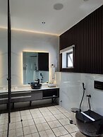 BRICKSPOINT BOUTIQUE APARTHOTEL ASOKORO