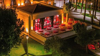 74 Hotel