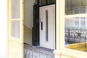 Lovely Apartment by National Museum