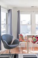 Downton Annie Apartment Three 2BD 1BA Parking