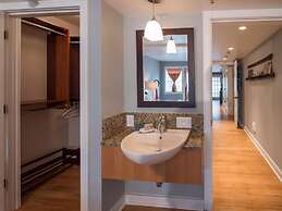 The Easy Spot Downtown Free Parking Elevator