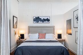 High-design Loft on Historic Alley Park Free