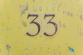 High-design Loft on Historic Alley Park Free